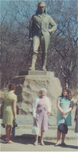 The statue at Victoria Falls